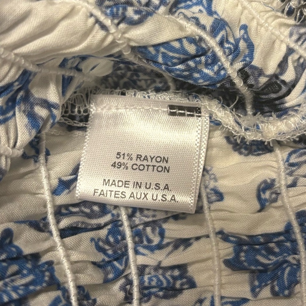 NWT MISA Abbey Floral Smocked Blue and White Blouse - Picture 8 of 9